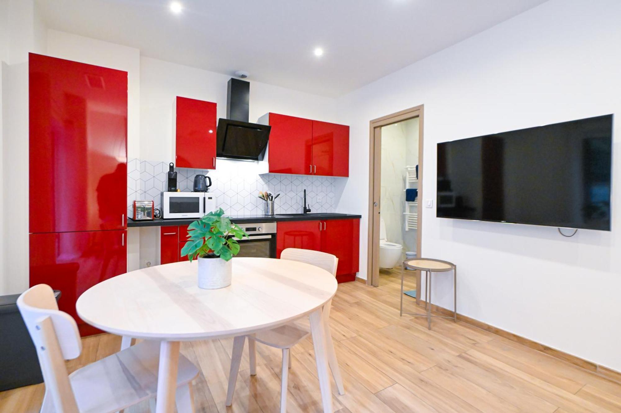 Beau Studio Cozy Centre Ville Et Plages Avec Terrasse N3 ニース エクステリア 写真
